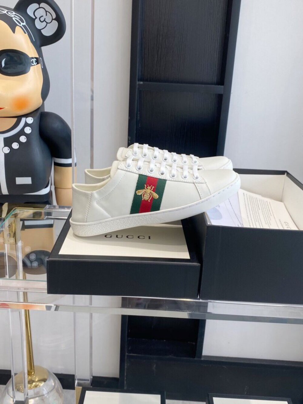 Gucci. Ace Bee Embroidered White Leather Sneakers
